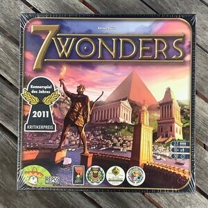 7 Wonders Board Game 2011 Edition Sealed